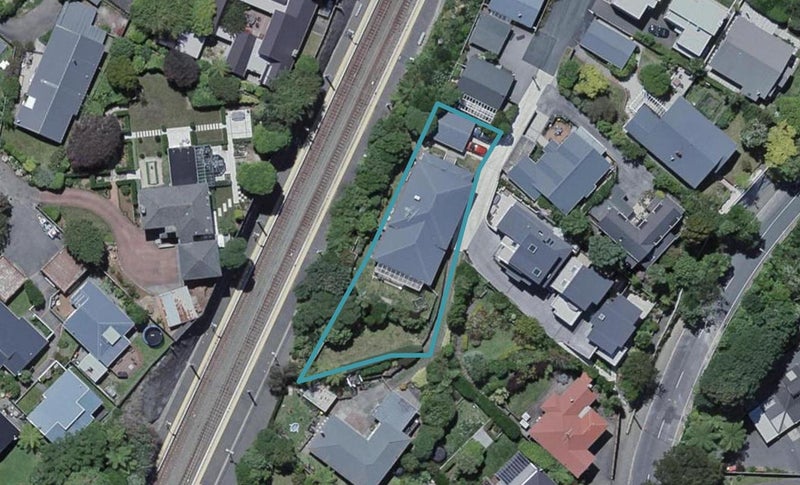 2A Cashmere Avenue, Khandallah, Wellington - Carousel 1