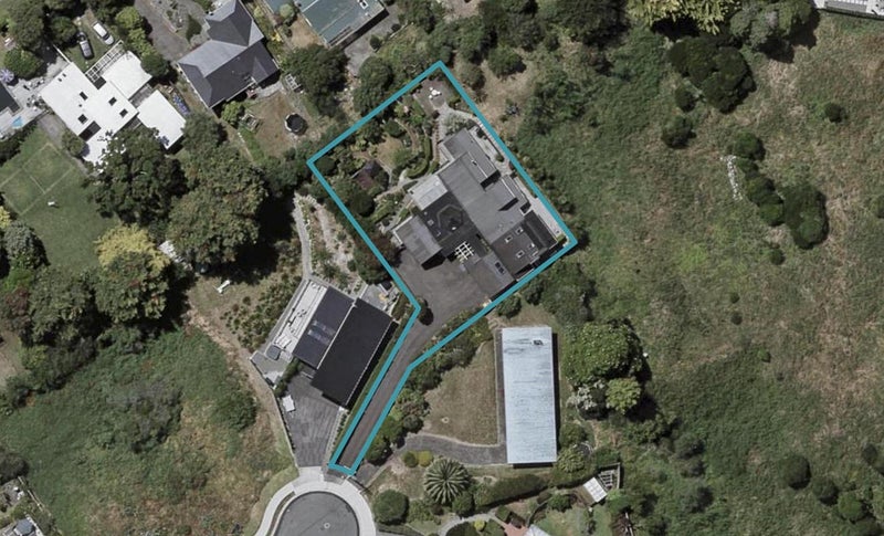 17 Kawau Grove, Waikanae Beach, Waikanae - Carousel 1