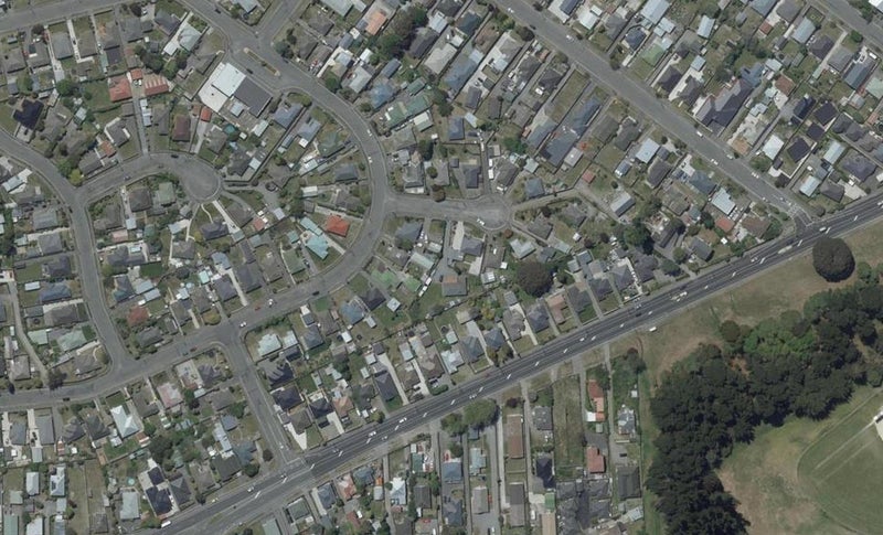 4 Winnipeg Place, Wainoni, Christchurch - Carousel 1