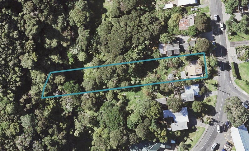 21 Rewa Road, Maraetai, Auckland - Carousel 1