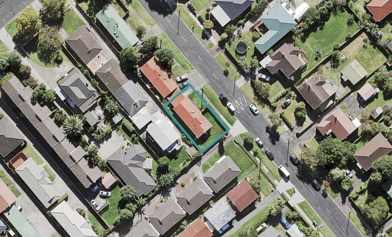 40B Seabrook Avenue, New Lynn, Auckland - Carousel 1