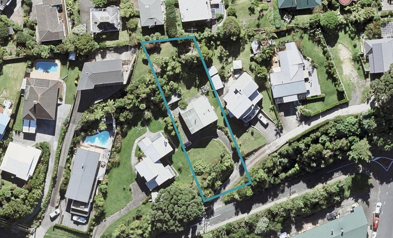 25 Bayview Road, Browns Bay, Auckland - Carousel 1