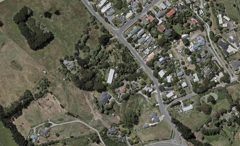 70 Otaihanga Road, Otaihanga, Paraparaumu - Carousel 1
