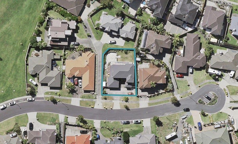 28 Glen Bay Close, Pinehill, Auckland - Carousel 1