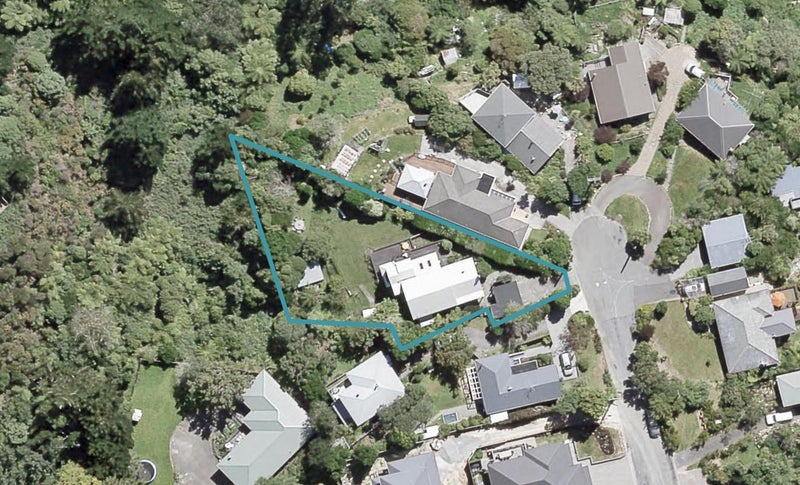 11 Bermer Road, Belmont, Lower Hutt - Carousel 1