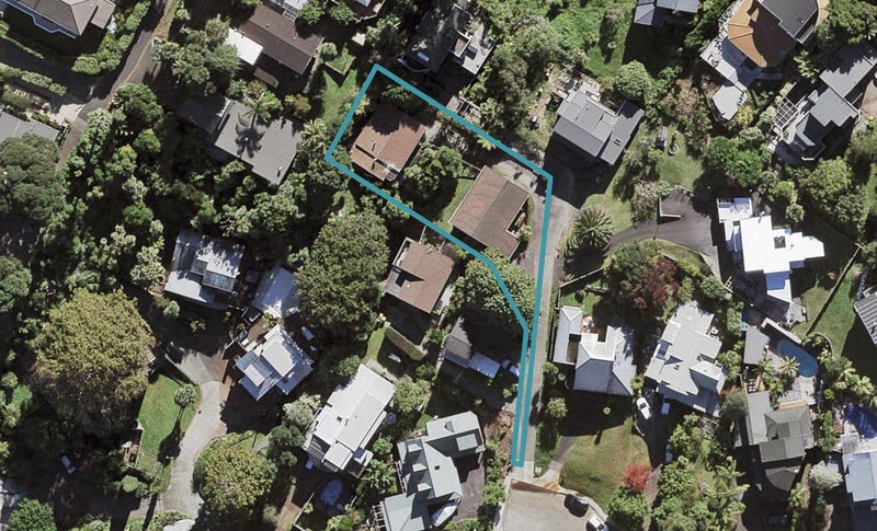 2/15 Telephone Road, Birkenhead, Auckland - Carousel 1