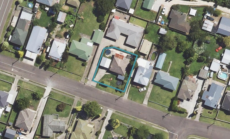 10 Haig Street, Te Hapara, Gisborne - Carousel 1