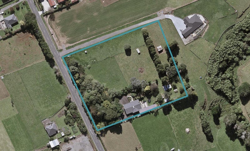 145 Egmont Road, Hillsborough, New Plymouth - Carousel 1