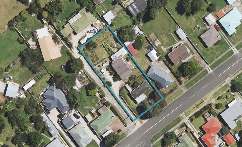 118 De Lautour Road, Inner Kaiti, Gisborne - Carousel 1