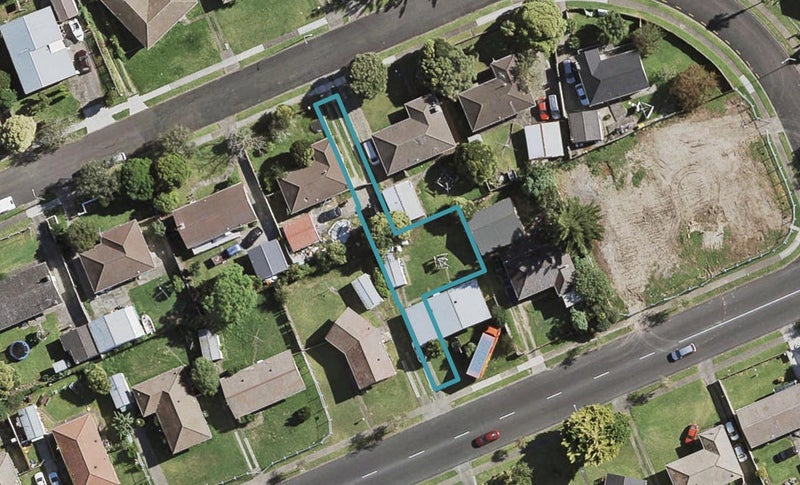4/10 Bedlington Avenue, Manurewa, Auckland - Carousel 1
