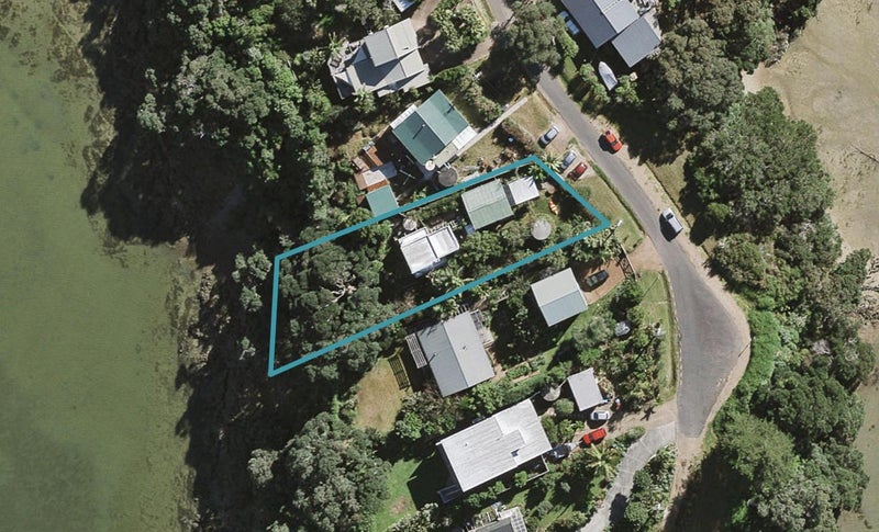 46 Shelly Beach Road, Surfdale, Waiheke Island - Carousel 1