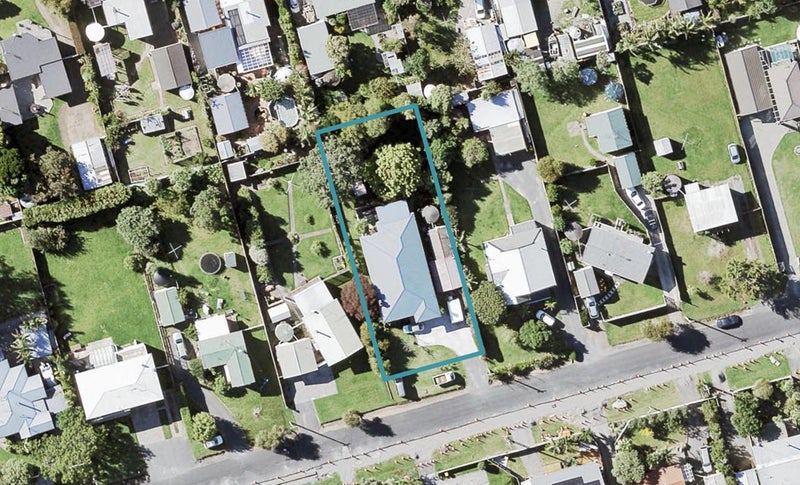 14 Second View Avenue, Beachlands, Auckland - Carousel 1