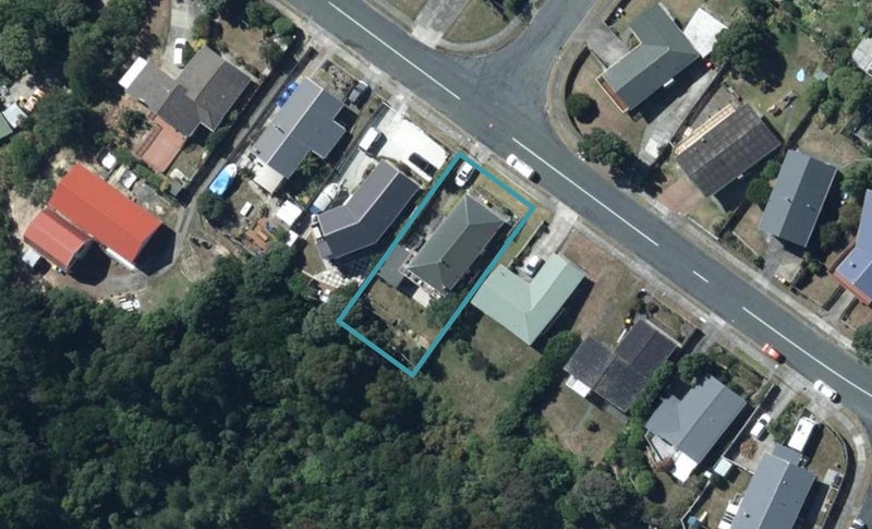14 Mapplebeck Street, Titahi Bay, Porirua - Carousel 1