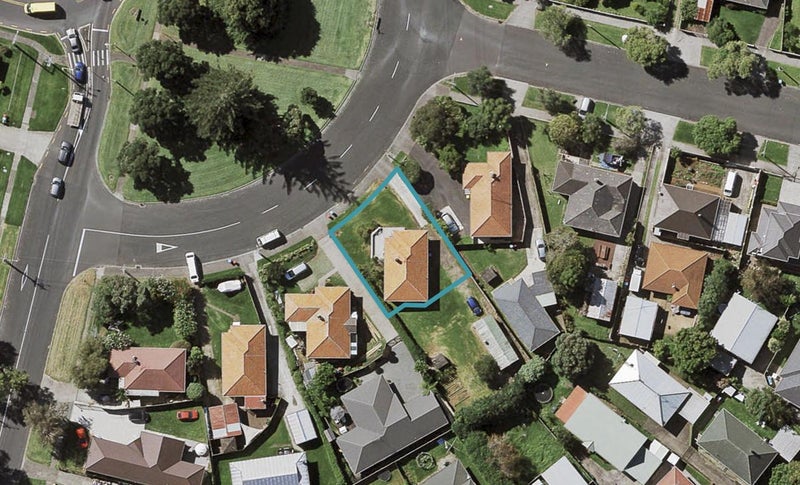 6 Martin Place, Panmure, Auckland - Carousel 1