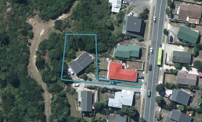 138 Conclusion Street, Ascot Park, Porirua - Carousel 1