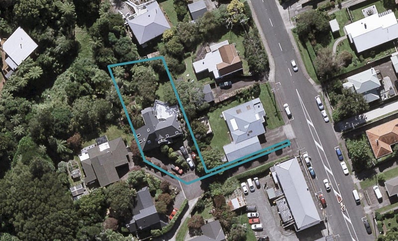 60A Govett Avenue, Frankleigh Park, New Plymouth - Carousel 1