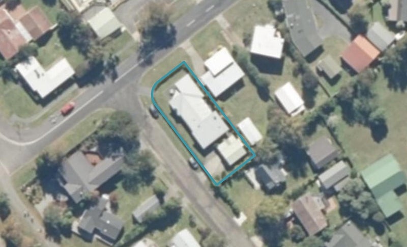 2 Keitha Place, Kinloch, Taupō - Carousel 1