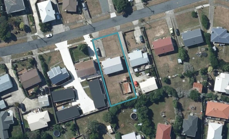13 Tuki Street, Titahi Bay, Porirua - Carousel 1
