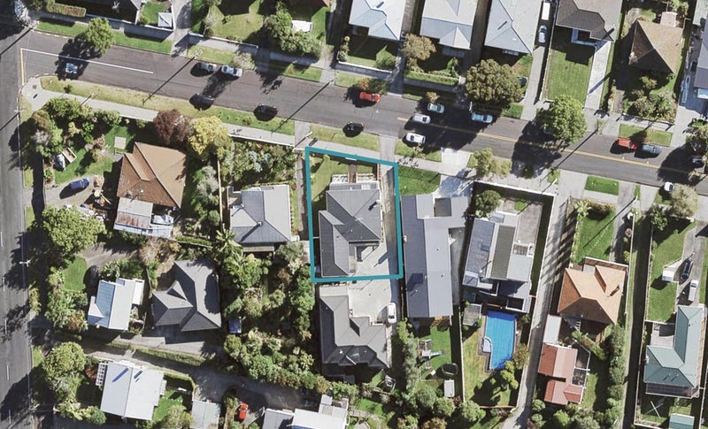 49 Methuen Road, New Windsor, Auckland - Carousel 1