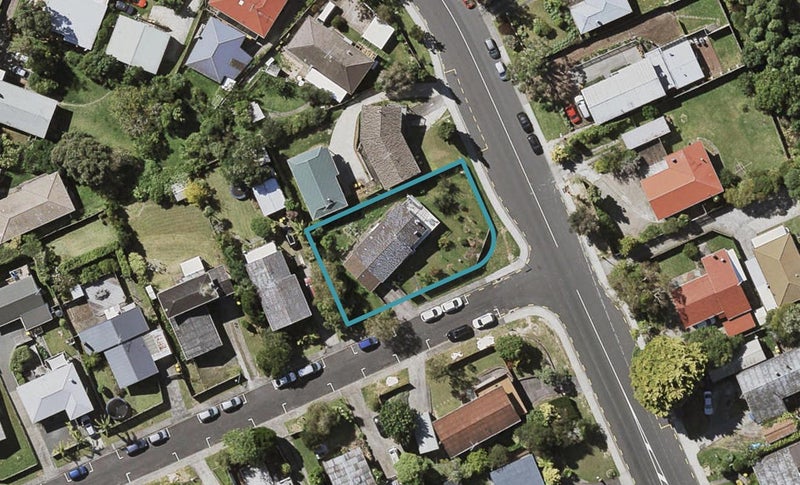 1 Mirovale Place, Totara Vale, Auckland - Carousel 1