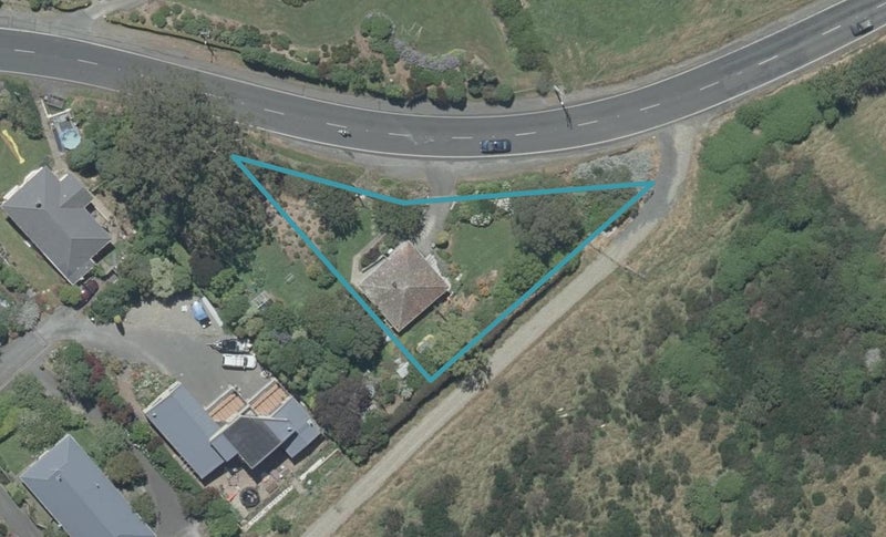 586 North Road, Normanby, Dunedin - Carousel 1