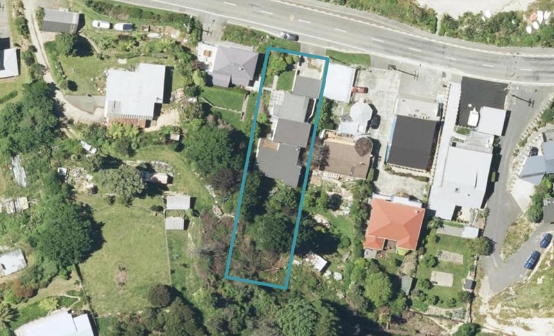 346 Waikawa Road, Waikawa, Picton - Carousel 1