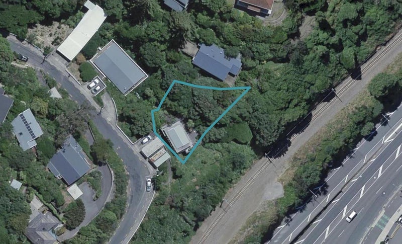 64 Sar Street, Wadestown, Wellington - Carousel 1