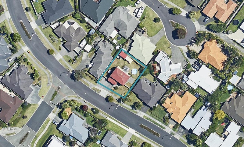 27 Nautilus Drive, Papamoa Beach, Papamoa - Carousel 1