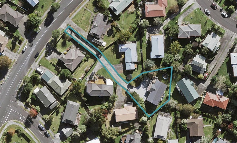 62 Barbados Drive, Unsworth Heights, Auckland - Carousel 1