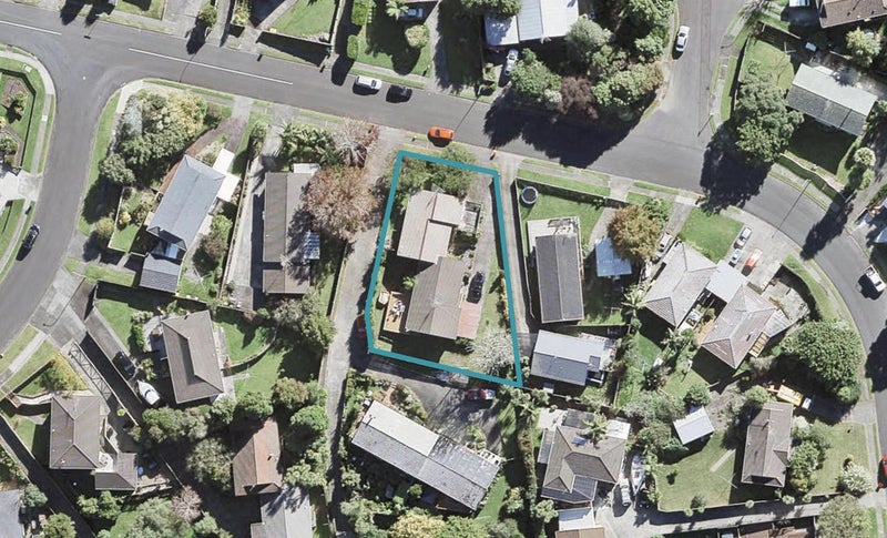 1/25 Cranston Street, Torbay, Auckland - Carousel 1
