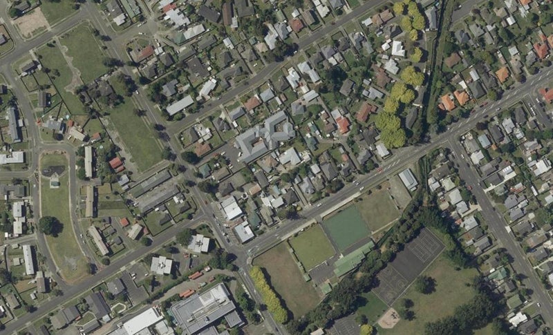 13 Featherston Street, Takaro, Palmerston North - Carousel 1