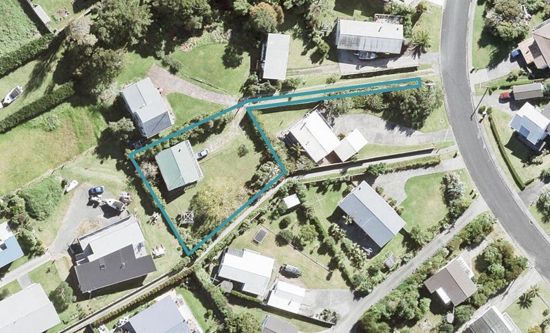 37 Deerness Crescent, Algies Bay, Warkworth - Carousel 1