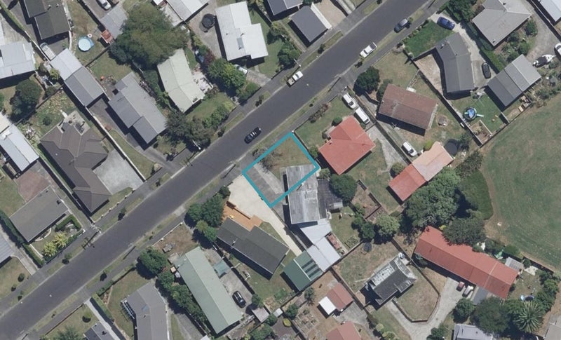 1/52 Mears Road, St Andrews, Hamilton - Carousel 1