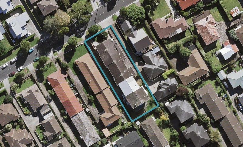 5/19 Turama Road, Royal Oak, Auckland - Carousel 1