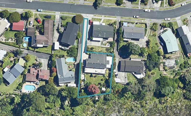 10 Sunny Bay Road, Matua, Tauranga - Carousel 1