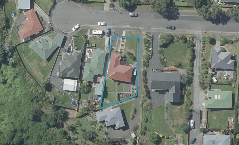 24 Tomkins Street, Green Island, Dunedin - Carousel 1