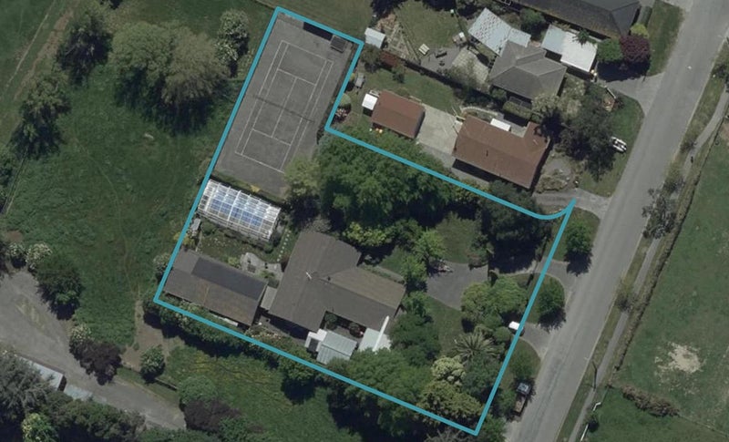 60 Hawthornden Road, Avonhead, Christchurch - Carousel 1