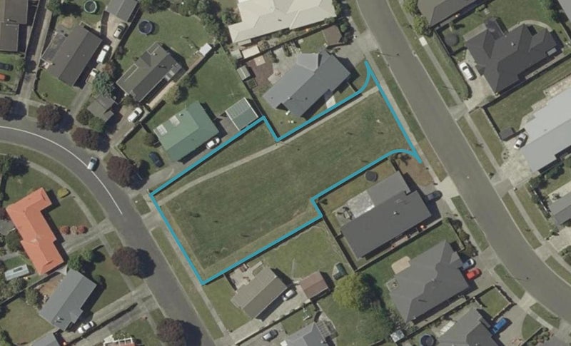 29 Peppertree Glade, Kelvin Grove, Palmerston North - Carousel 1
