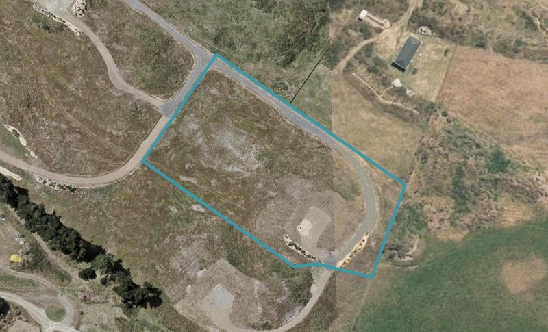 57 Reay MacKay Grove, Waikawa Beach, Manakau - Carousel 1