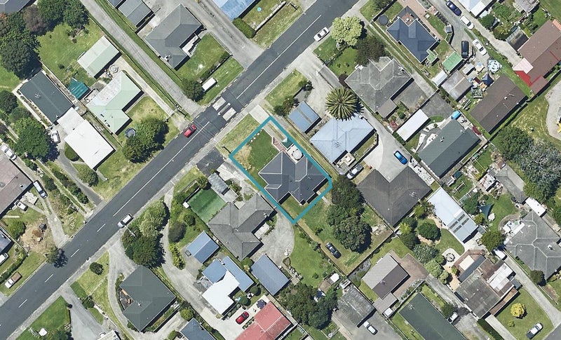 38B Watling Street, Gate Pa, Tauranga - Carousel 1