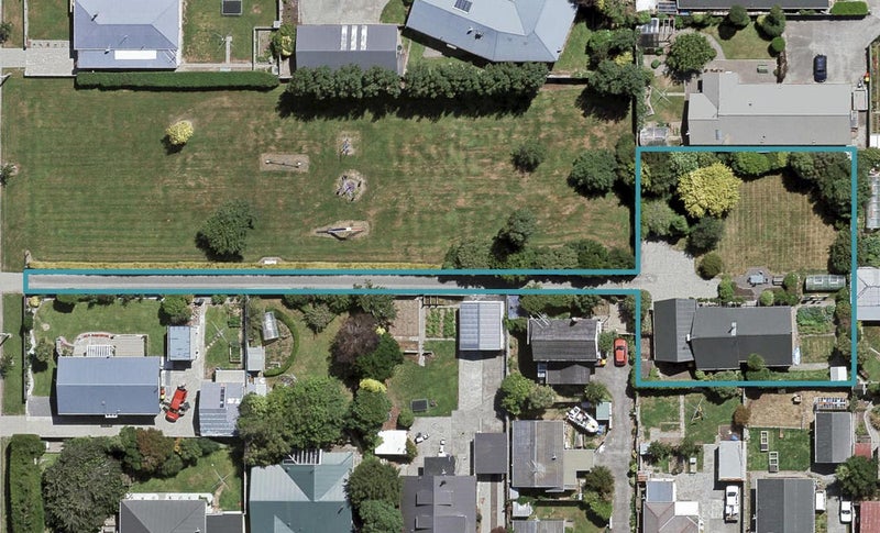9 Palmer Street, Grasmere, Invercargill - Carousel 1