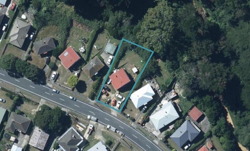 139 Castor Crescent, Cannons Creek, Porirua - Carousel 1