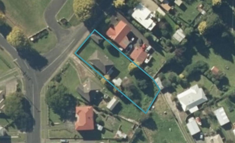 20 Park Avenue, Putaruru - Carousel 1