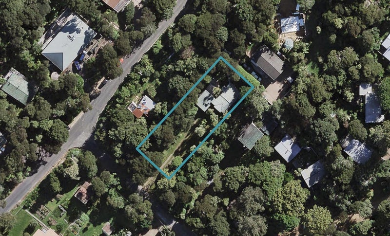 4 Potai Street, Ostend, Waiheke Island - Carousel 1