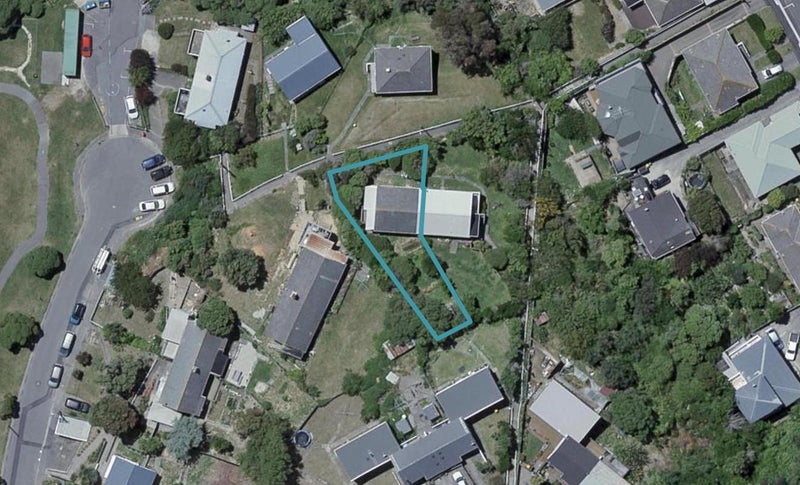 16 Walden Street, Strathmore Park, Wellington - Carousel 1