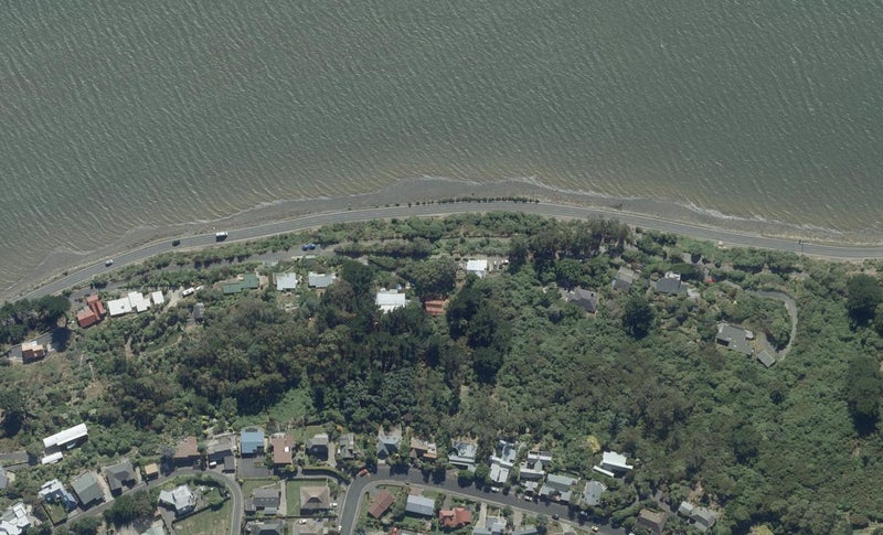 18 Ivanhoe Road, The Cove, Dunedin - Carousel 1