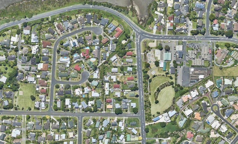 15 Waitaha Road, Welcome Bay, Tauranga - Carousel 1