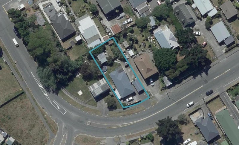 70 Effingham Street, North New Brighton, Christchurch - Carousel 1
