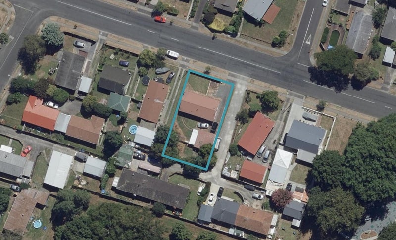 403 Kahikatea Drive, Dinsdale, Hamilton - Carousel 1
