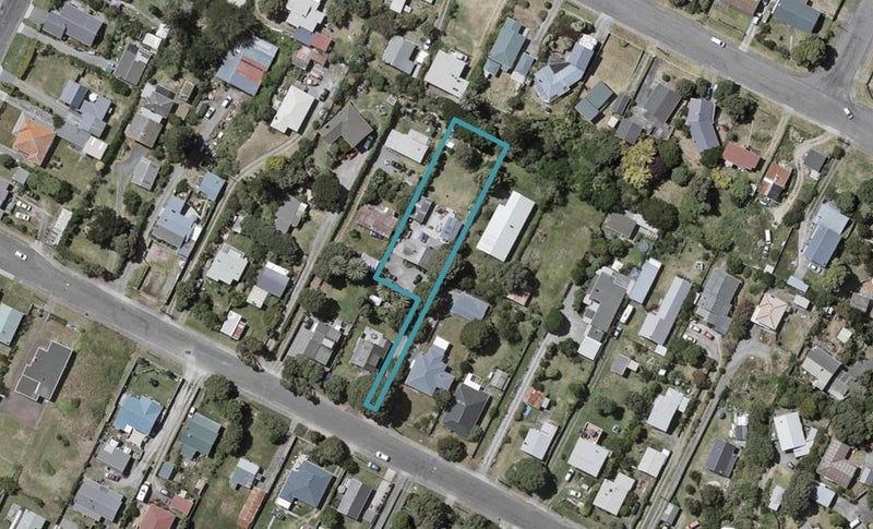 18 Toi Street, Otaki Beach, Otaki - Carousel 1